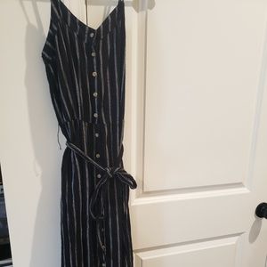 Universal Thread Black Striped Maxi Dress